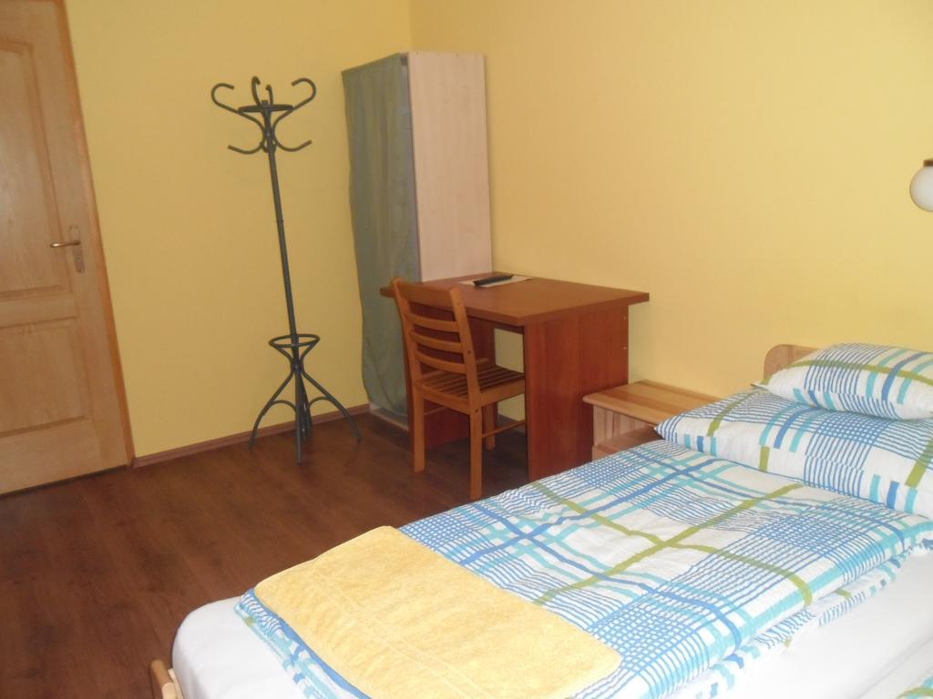 Attila Vendeghaz Tapioszentmarton Hotel Luaran gambar
